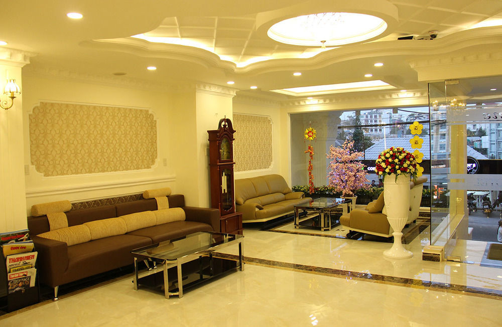 Royal Dalat Hotel Екстер'єр фото