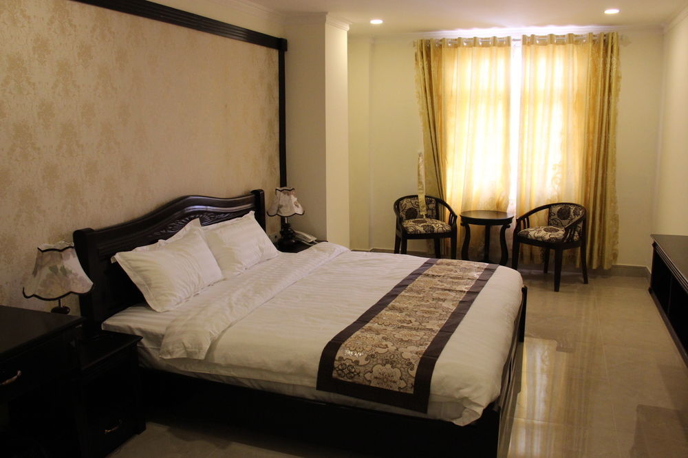 Royal Dalat Hotel Екстер'єр фото