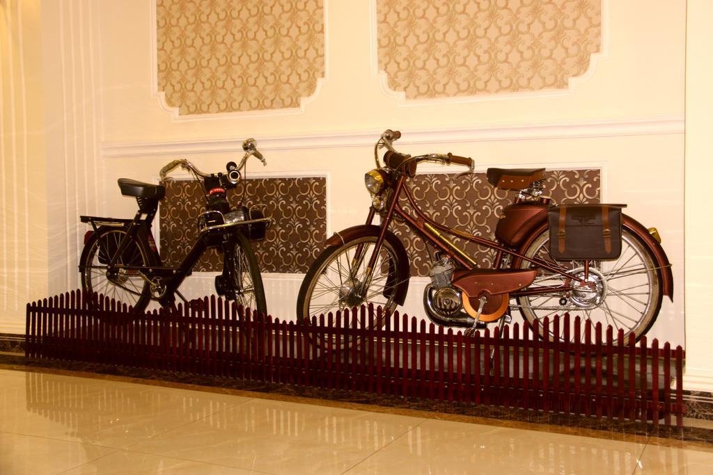 Royal Dalat Hotel Екстер'єр фото