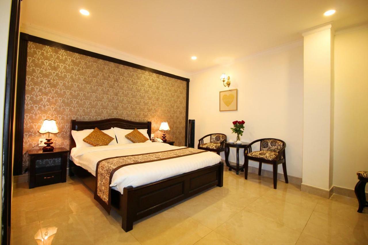 Royal Dalat Hotel Екстер'єр фото